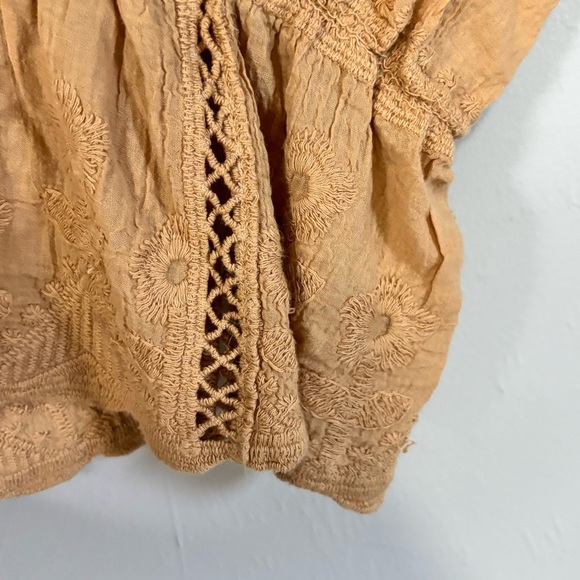 COCO + CARMEN Women’s Beige Cotton Blouse Lace Trim Embroidered Peplum Top L/XL - Picture 5 of 10